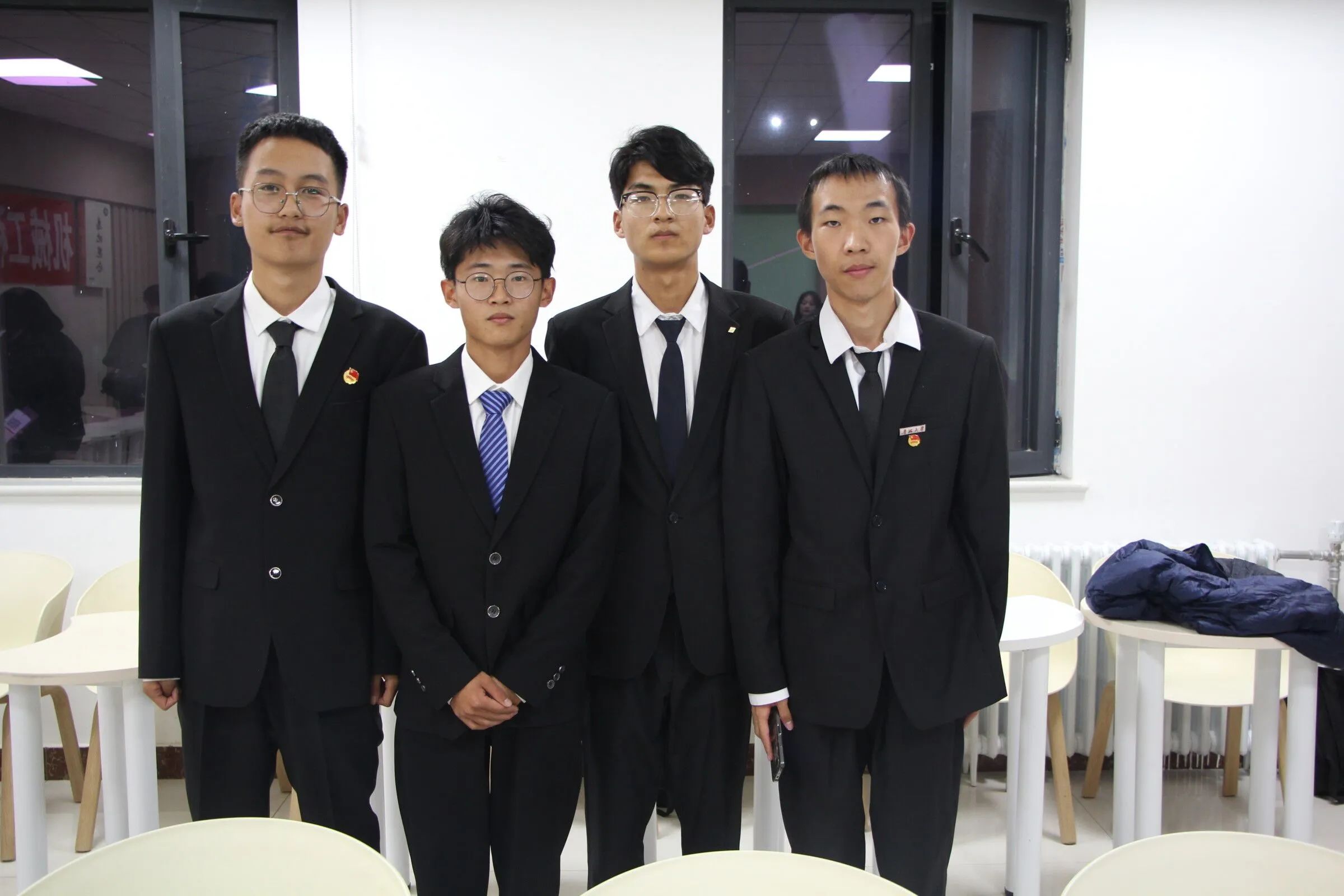 0f5d07053f644585a8a24f6ed3ea990b.jpg 0f5d07053f644585a8a24f6ed3ea990b.jpg