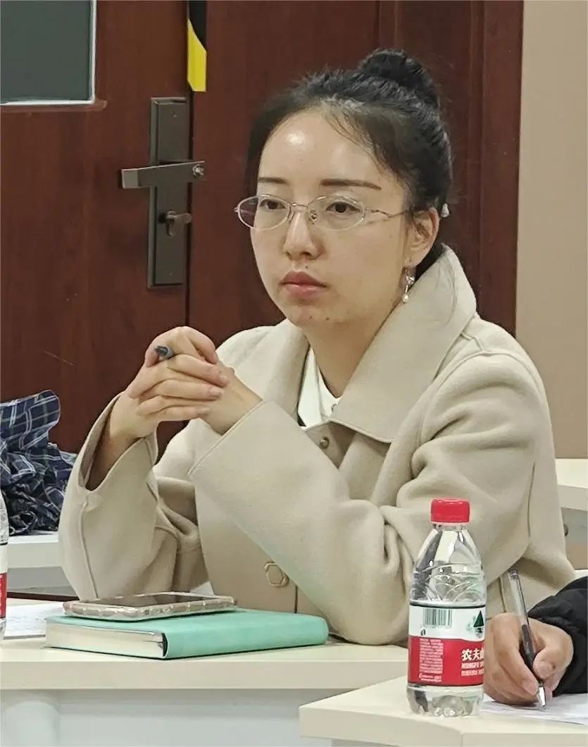 b35a8cac9d5145b4ba1cb7082fe28c69.jpg b35a8cac9d5145b4ba1cb7082fe28c69.jpg